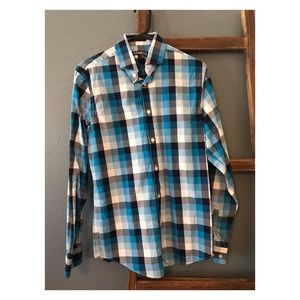 Express plaided casual button down